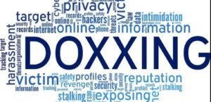 Jutter(75) voor de rechter wegens doxing en bedreiging